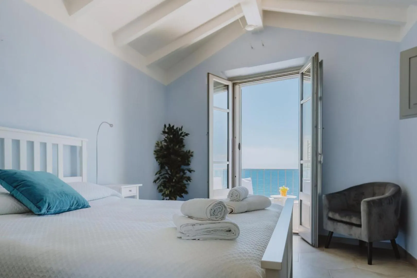 Vento D'Estate B&B Portoscuso Bed and Breakfast